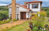 Casa de 266 m2 con lote de 6.000 m2, vereda el Roble, Villa de Leyva
