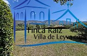 Vista desde la entrada al predio